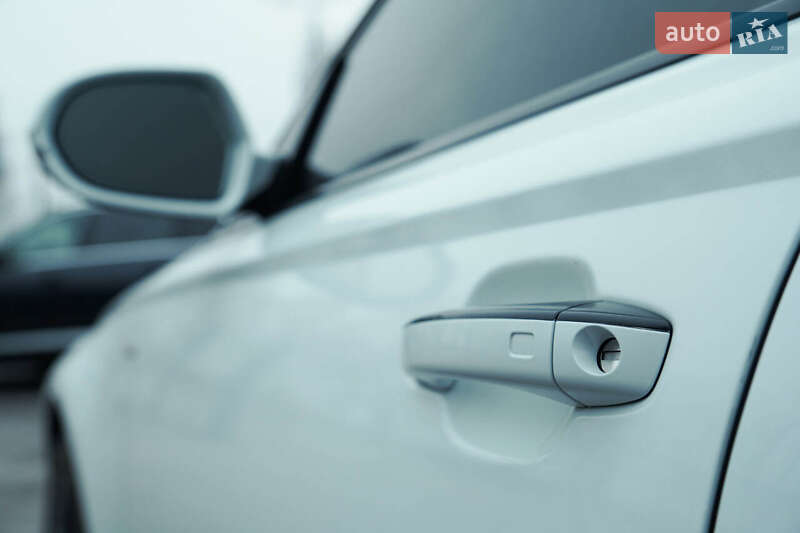 Седан Audi A6 2014 в Каменец-Подольском