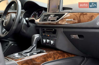 Седан Audi A6 2014 в 
