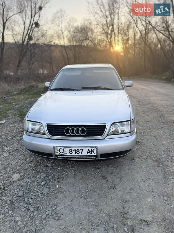 Седан Audi A6 1995 в Черновцах