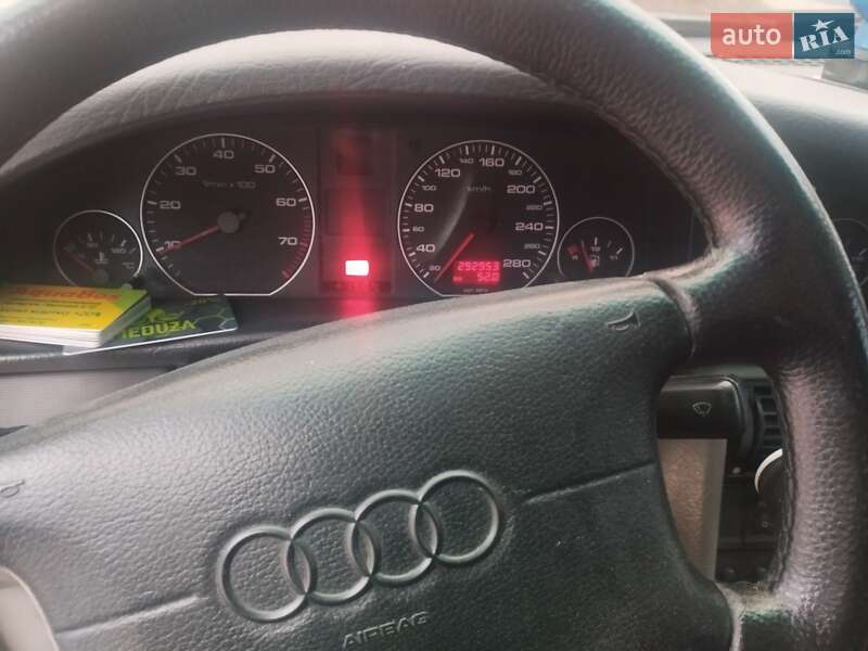 Седан Audi A6 1996 в Каменец-Подольском