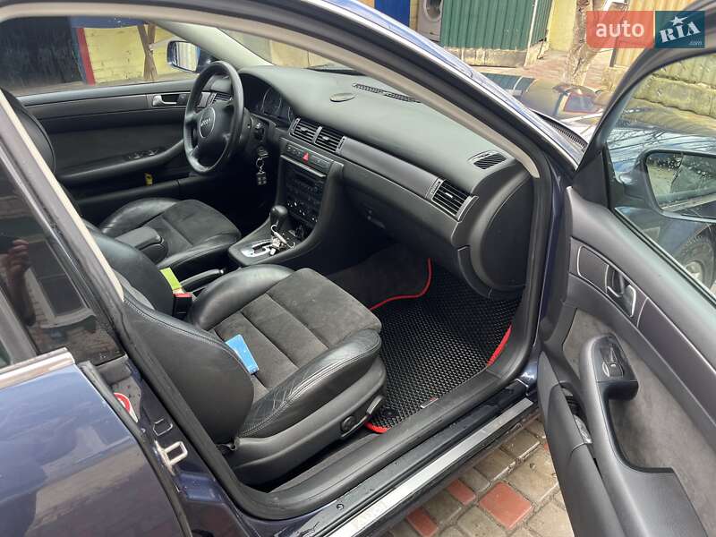 Седан Audi A6 2003 в Киеве