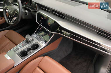Седан Audi A6 2020 в 