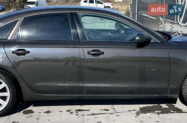 Седан Audi A6 2011 в 