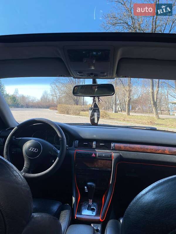 Седан Audi A6 2002 в Миргороде