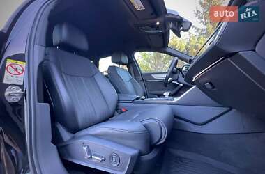 Универсал Audi A6 2018 в 