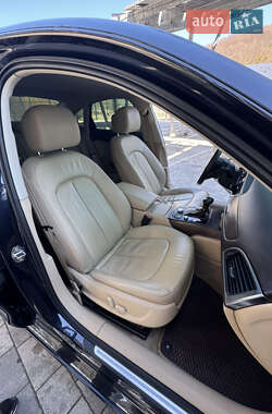 Седан Audi A6 2014 в 
