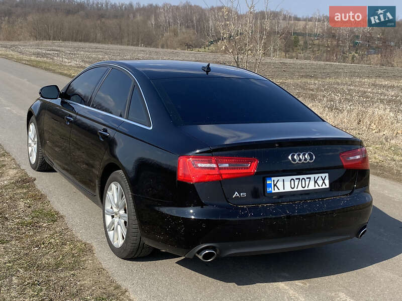 Седан Audi A6 2012 в Киеве