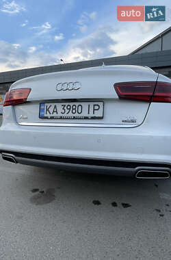 Седан Audi A6 2015 в 