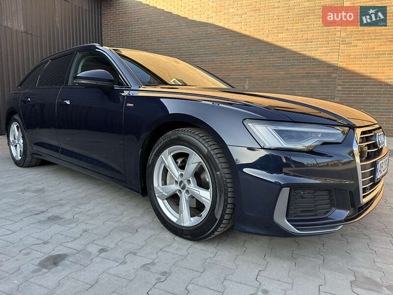 Универсал Audi A6 2019 в 