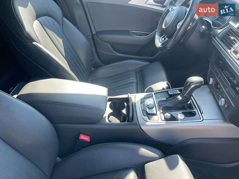 Седан Audi A6 2015 в Ужгороде