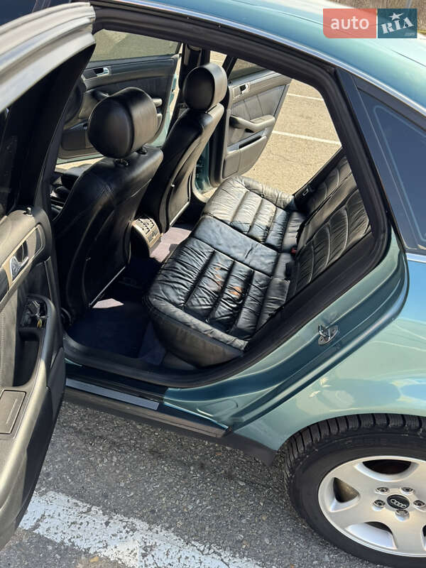 Седан Audi A6 1998 в Черновцах