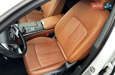 Седан Audi A6 2020 в 