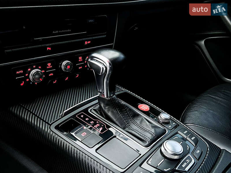 Седан Audi A6 2011 в Смеле