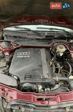 Седан Audi A6 1996 в 