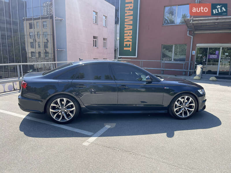 Седан Audi A6 2015 в Киеве