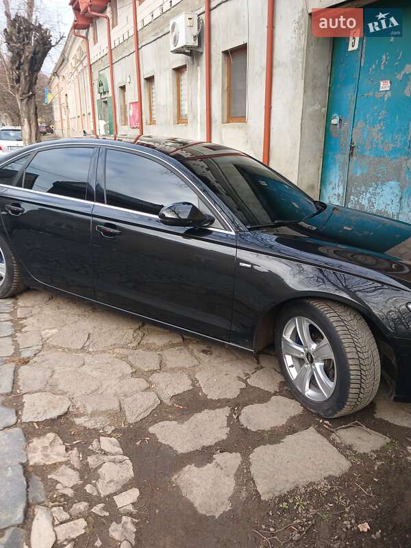 Седан Audi A6 2011 в Берегово