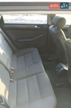 Универсал Audi A6 2002 в 