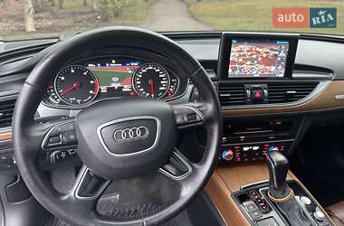 Седан Audi A6 2015 в 