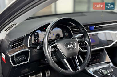 Седан Audi A6 2019 в 