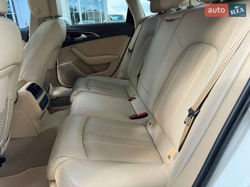 Седан Audi A6 2013 в Ровно