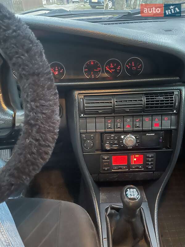 Седан Audi A6 1997 в Яворове