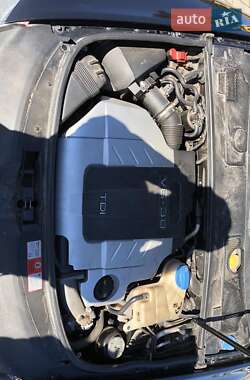 Универсал Audi A6 2006 в Нововолынске