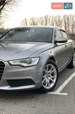 Седан Audi A6 2014 в 