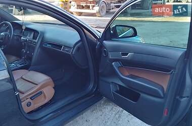 Седан Audi A6 2004 в 