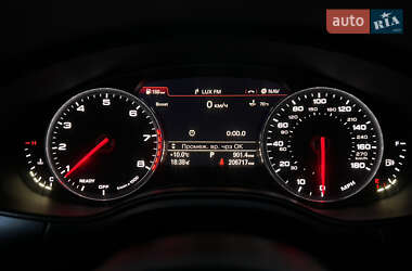 Седан Audi A6 2015 в 