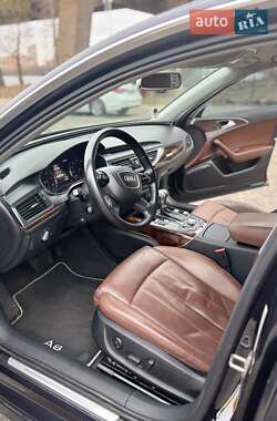 Седан Audi A6 2012 в 