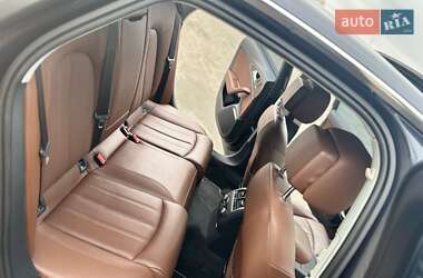 Седан Audi A6 2012 в 