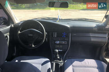 Седан Audi A6 1996 в 