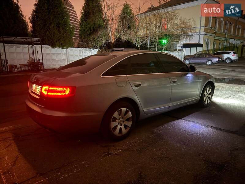 Седан Audi A6 2010 в Хмельницком