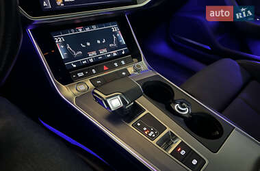 Универсал Audi A6 2019 в 