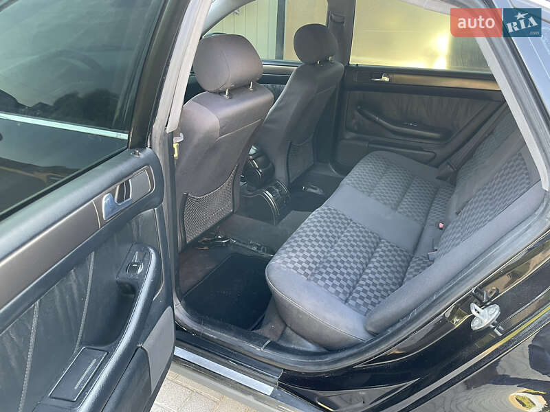 Седан Audi A6 1998 в Косові