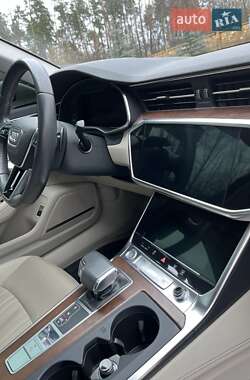 Седан Audi A6 2019 в 