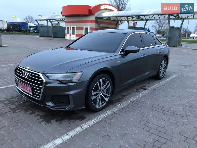 Седан Audi A6 2019 в 