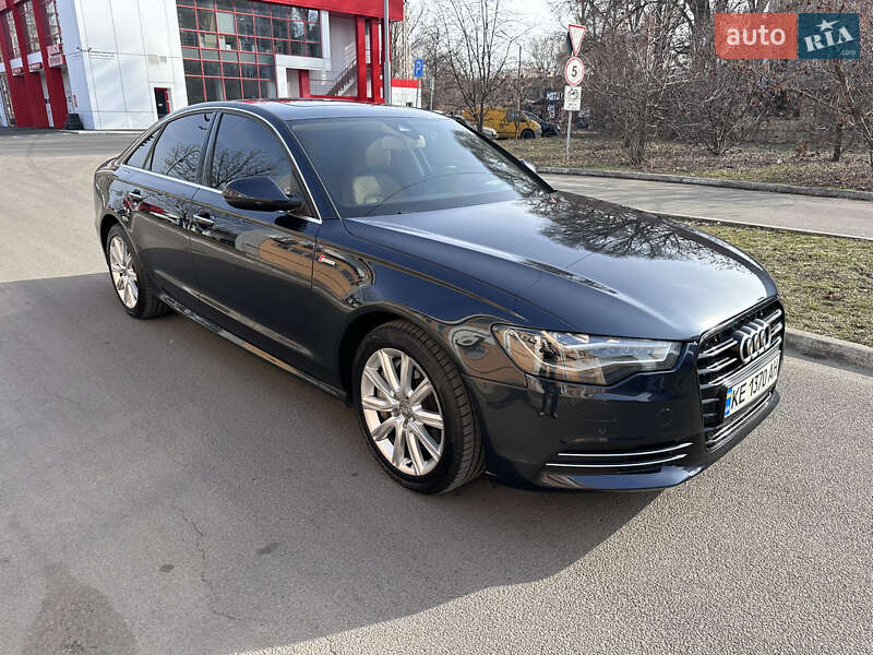 Седан Audi A6 2014 в Днепре