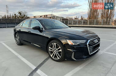 Седан Audi A6 2019 в 