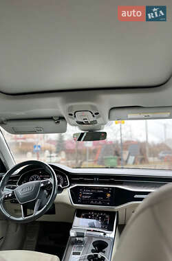 Седан Audi A6 2019 в 