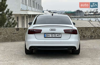 Седан Audi A6 2013 в 