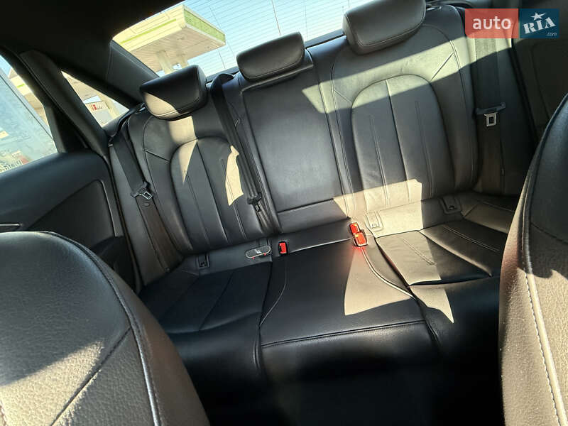 Седан Audi A6 2016 в Львове