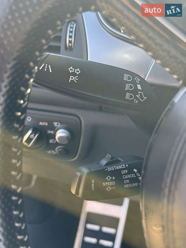 Седан Audi A6 2015 в Ивано-Франковске