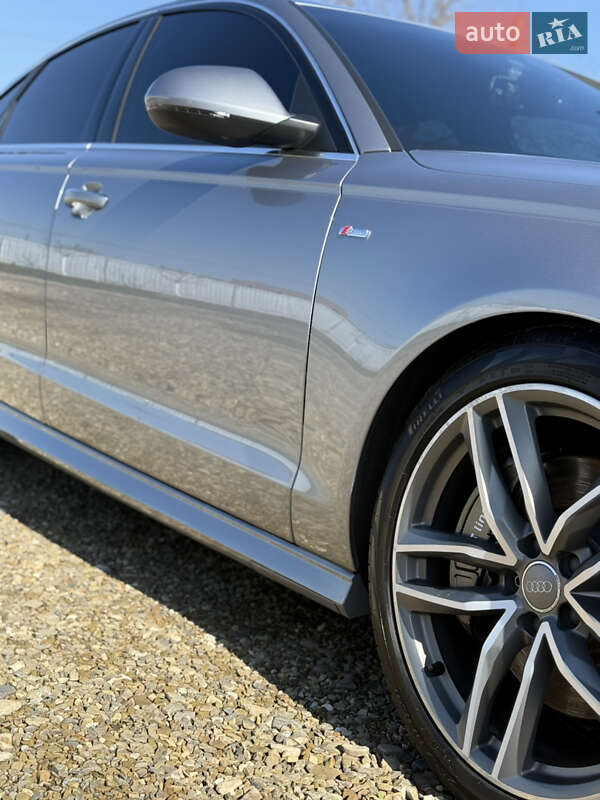 Седан Audi A6 2015 в Ивано-Франковске