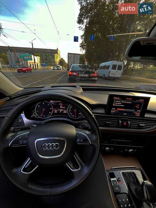 Седан Audi A6 2015 в Дніпрі