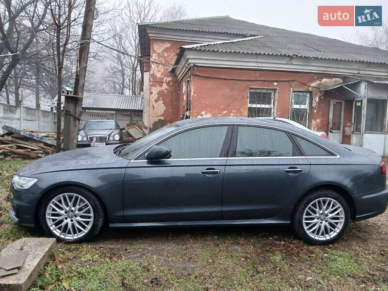 Седан Audi A6 2015 в Дніпрі