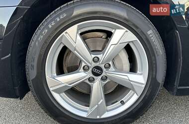 Седан Audi A6 2022 в 