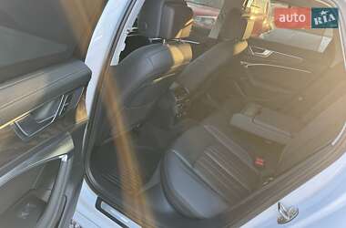 Седан Audi A6 2018 в 