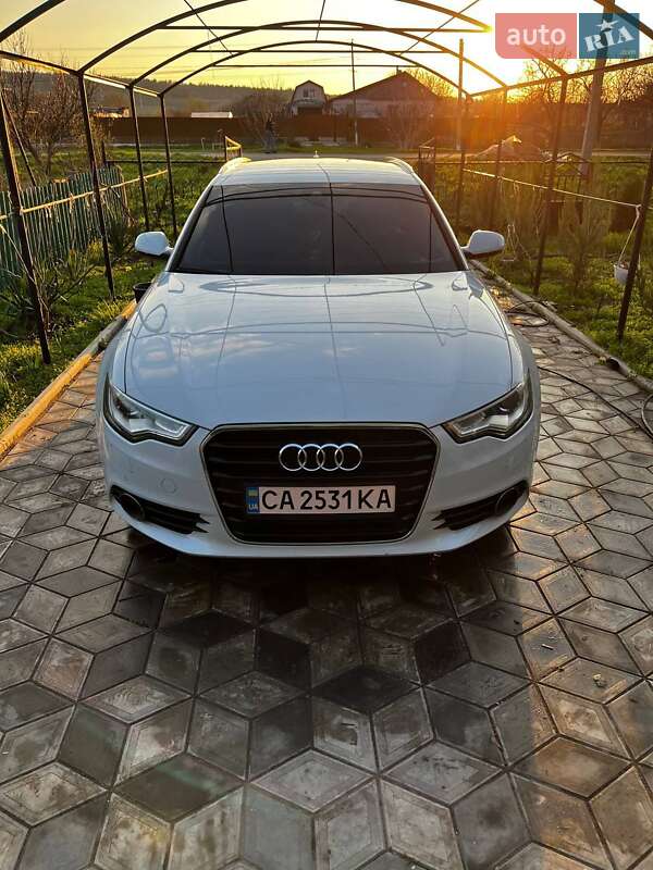 Универсал Audi A6 2012 в Ширяево