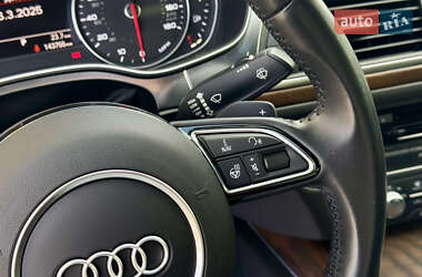 Седан Audi A6 2015 в 